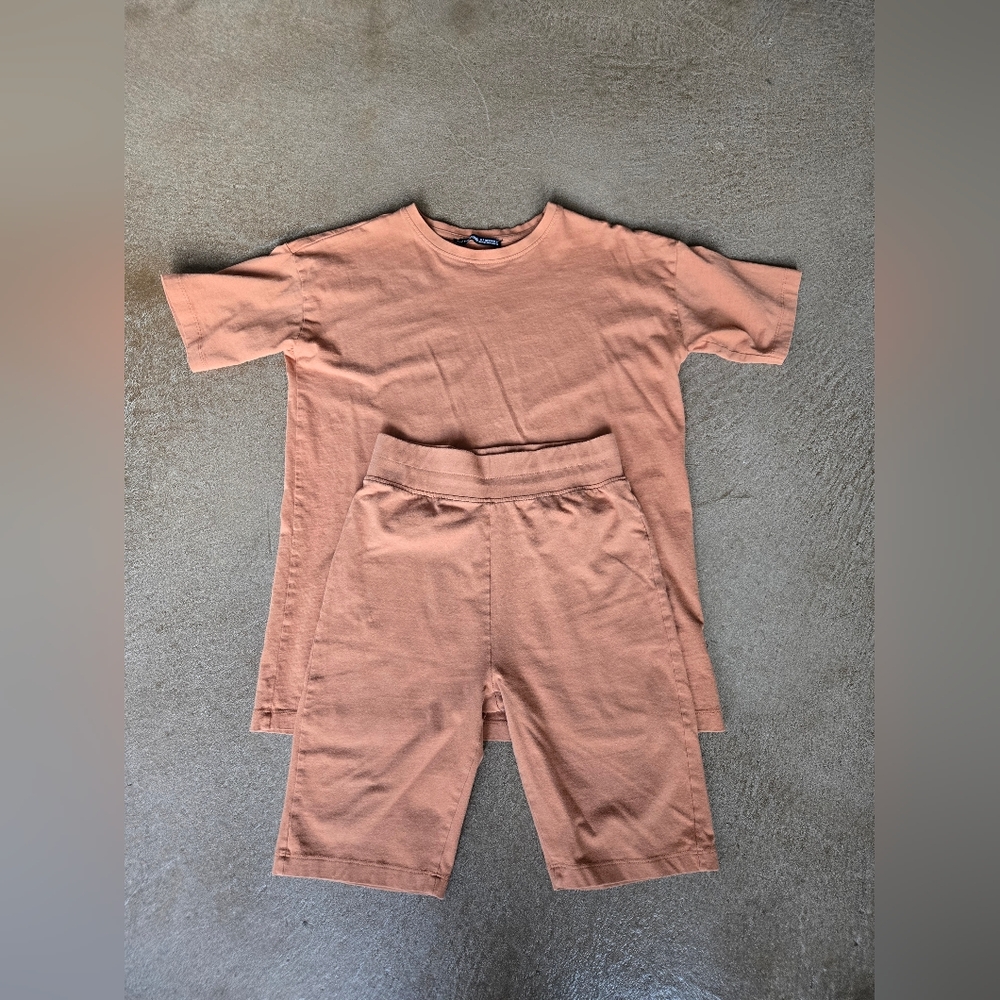 Rust Colored Short Sleeve Top and Shorts Set